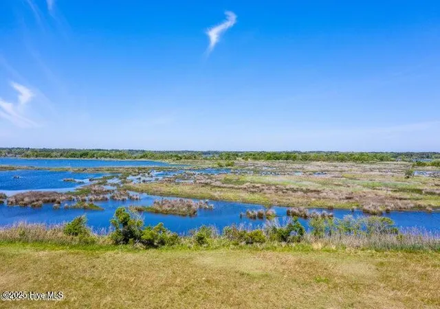 4th image of 23 Hunter Heath Dr, N Topsail Beach, NC 28460 | MLS# 100571967