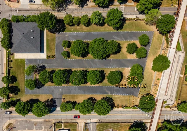 Homes for sale in Athens, GA | 225 Oak St #146, Athens, GA 30605 | MLS# CL354296