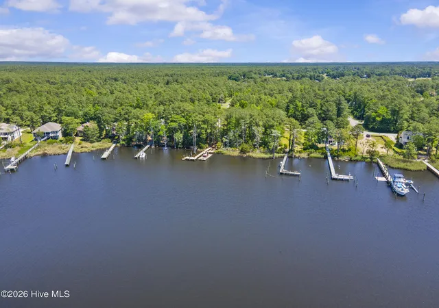 2nd image of 5202 Bucco Reef Rd, New Bern, NC 28560 | MLS# 100575034
