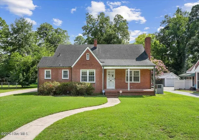 Photo 1 of Single family home for sale at 1506 E Holly St, Goldsboro, NC 27530 | MLS# 100595125 | Listing updated on 2026-09-20