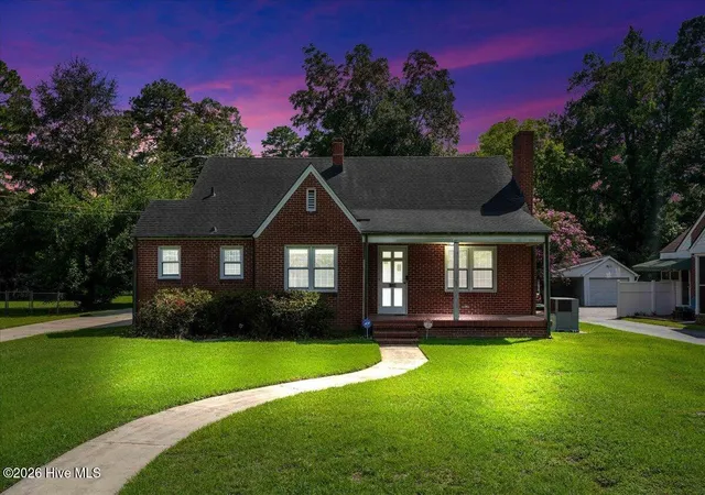 Photo 2 of Single family home for sale at 1506 E Holly St, Goldsboro, NC 27530 | MLS# 100595125 | Listing updated on 2026-09-20