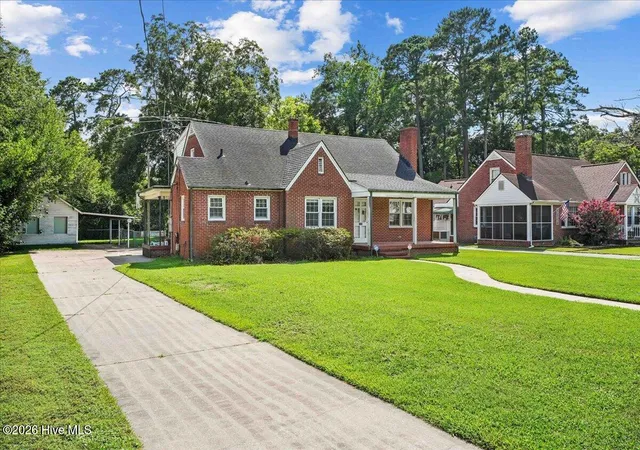 Photo 3 of Single family home for sale at 1506 E Holly St, Goldsboro, NC 27530 | MLS# 100595125 | Listing updated on 2026-09-20