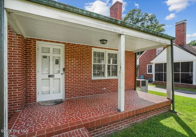 Photo 4 of Single family home for sale at 1506 E Holly St, Goldsboro, NC 27530 | MLS# 100595125 | Listing updated on 2026-09-20