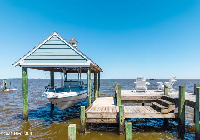 Photo 2 of Single family home for sale at 178 Mariners Way, Moyock, NC 27958 | MLS# 100573952 | Listing updated on 2026-09-16