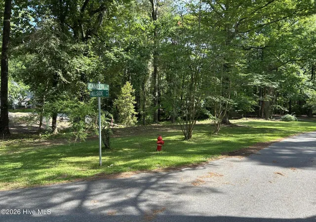 Homes for sale in Washington, NC | 401 Camelia Dr, Washington, NC 27889 | MLS# 100578614