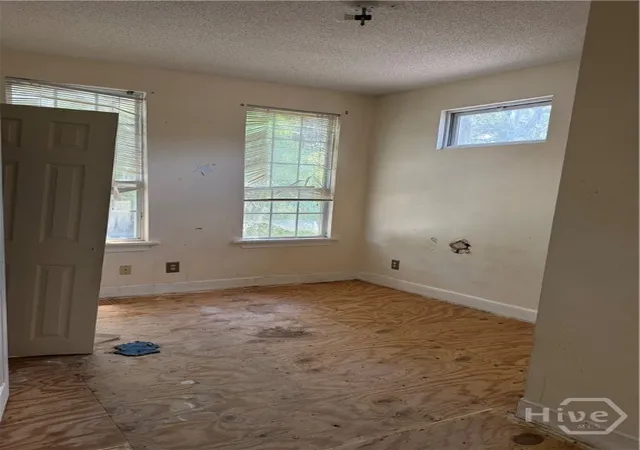 Photo 2 of Multi family home for sale at 626 W 36th Street, Savannah, GA 31415 | MLS# SA358007 | Listing updated on 2026-09-16