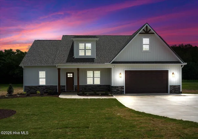 Homes for sale in Spring Hope, NC | 7345 Hill Rd, Spring Hope, NC 27882 | MLS# 100585866