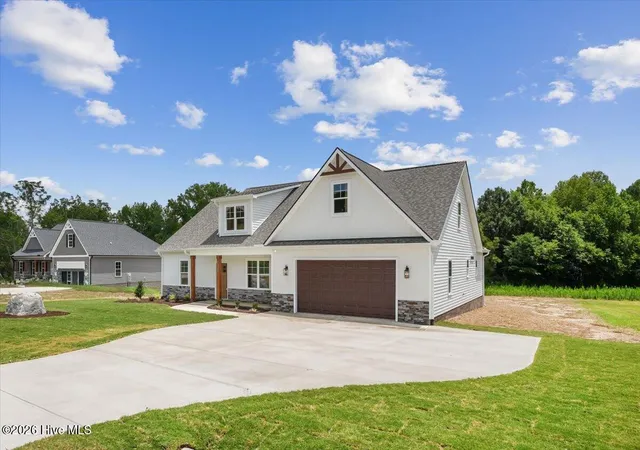 Homes for sale in Spring Hope, NC | 7345 Hill Rd, Spring Hope, NC 27882 | MLS# 100585866
