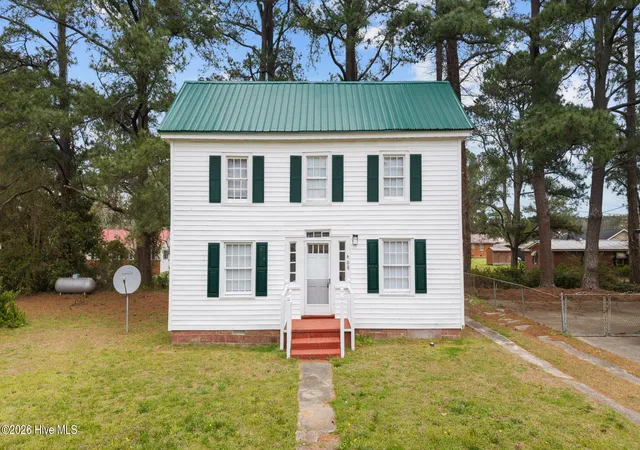 Homes for sale in Roper, NC | 408 Boush St, Roper, NC 27970 | MLS# 100560115