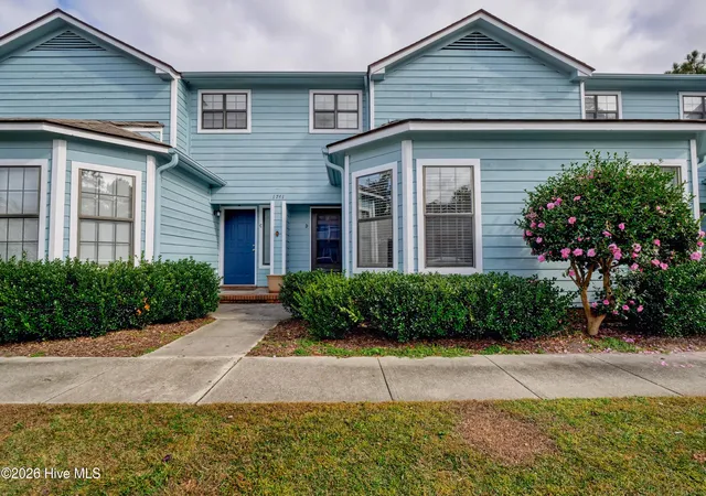 2nd image of 1741 S 41st St #Apt D, Wilmington, NC 28403 | MLS# 100578237