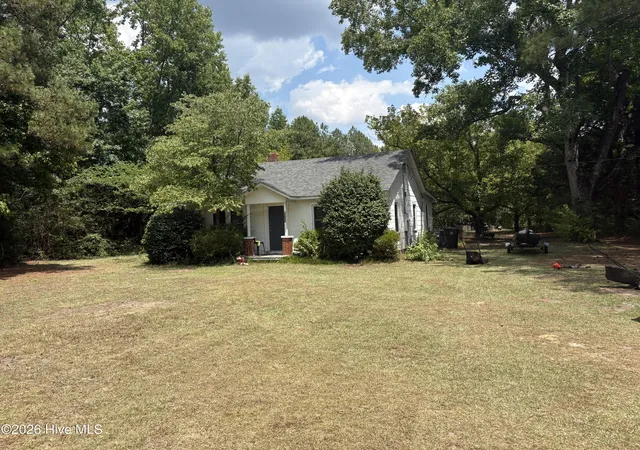 Photo 1 of Single family home for sale at 12905 Us 15 501 Hwy N #12905, Aberdeen, NC 28315 | MLS# 100587841 | Listing updated on 2026-09-02
