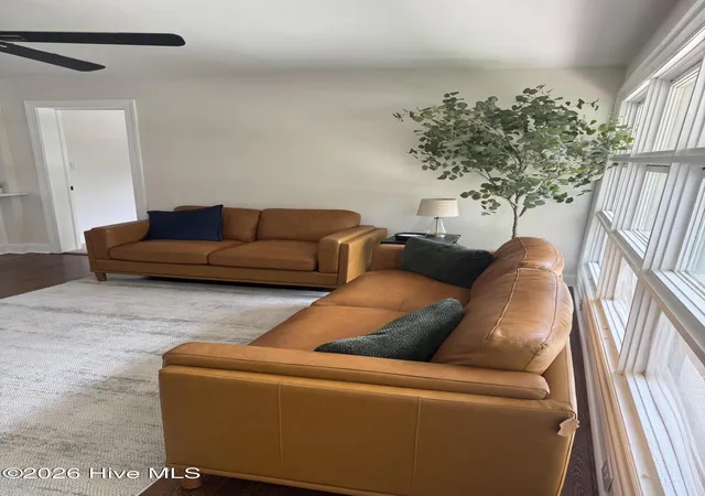 Photo 3 of Single family home for sale at 3222 N Contentnea St, Farmville, NC 27828 | MLS# 100582140 | Listing updated on 2026-09-20