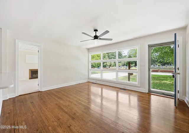 Homes for sale in Farmville, NC | 3222 N Contentnea St, Farmville, NC 27828 | MLS# 100582140