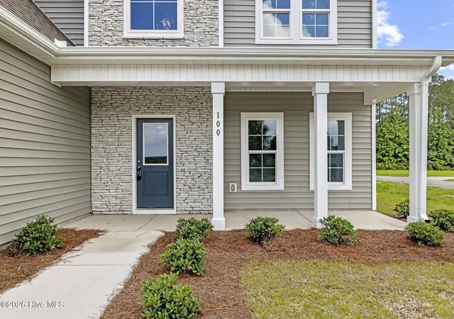 3rd image of 100 Rolling Water Ln, Swansboro, NC 28584 | MLS# 100552207