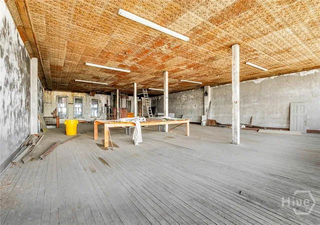 Listing Photo 2 - Condo for sale in building located at 408 Martin Luther King Blvd, Savannah, GA 31401 - Unit #