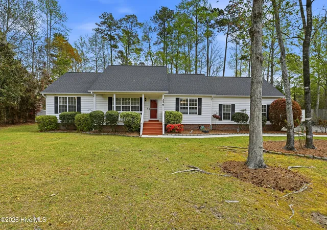Homes for sale in Hampstead, NC | 326 Knollwood Dr, Hampstead, NC 28443 | MLS# 100562256