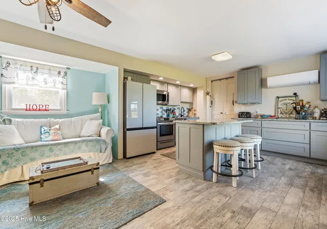 Homes for sale in Lake Waccamaw, NC | 198 Jefferson Rd, Lake Waccamaw, NC 28450 | MLS# 100563902