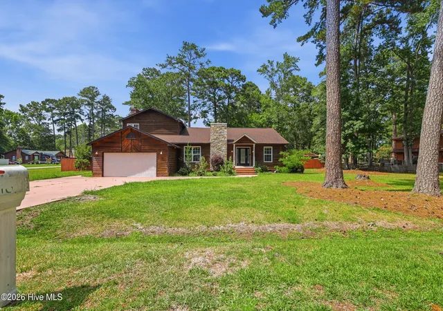 Homes for sale in Greenville, NC | 1516 Candlewick Dr, Greenville, NC 27834 | MLS# 100556047