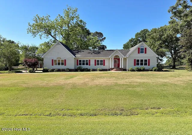 Homes for sale in Beulaville, NC | 2496 N Nc 24 Hwy, Beulaville, NC 28518 | MLS# 100570279