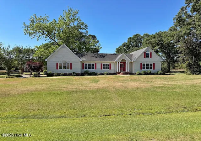 Homes for sale in Beulaville, NC | 2496 N Nc 24 Hwy, Beulaville, NC 28518 | MLS# 100570279