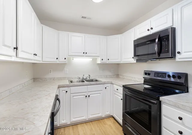 Photo 3 of Townhouse for sale at 2900 Myrtle St, Morehead City, NC 28557 | MLS# 100557818 | Listing updated on 2026-08-28