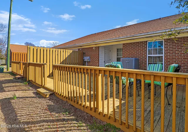 Photo 4 of Townhouse for sale at 2900 Myrtle St, Morehead City, NC 28557 | MLS# 100557818 | Listing updated on 2026-08-28