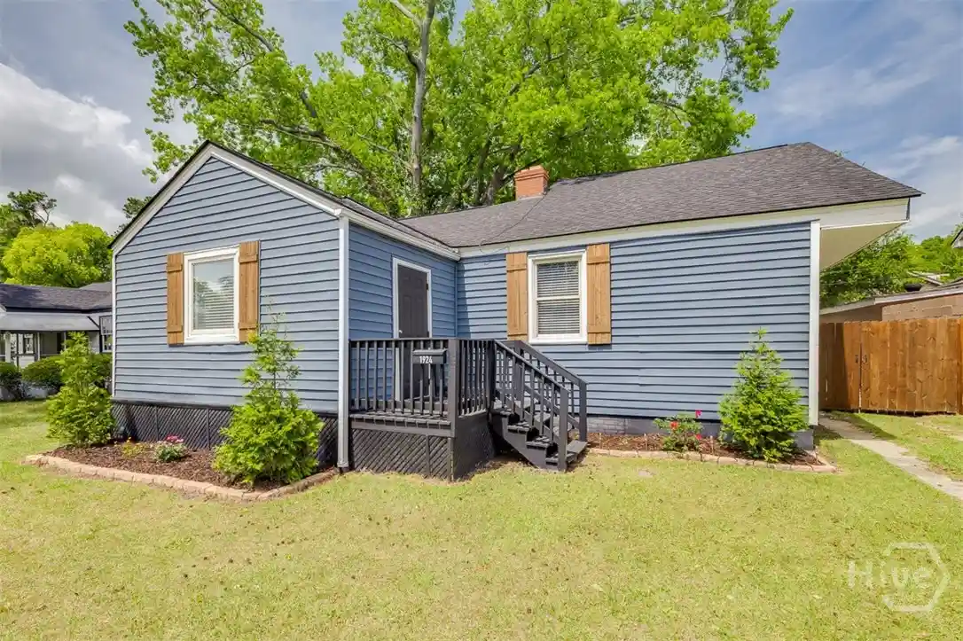 Photo 1 of Single family home for sale at 1924 Utah St, Savannah, GA 31404 | MLS# SA353437 | Listing updated on 2026-09-16