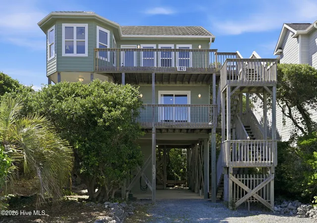 Homes for sale in Surf City, NC | 1821 S Shore Dr, Surf City, NC 28445 | MLS# 100576964