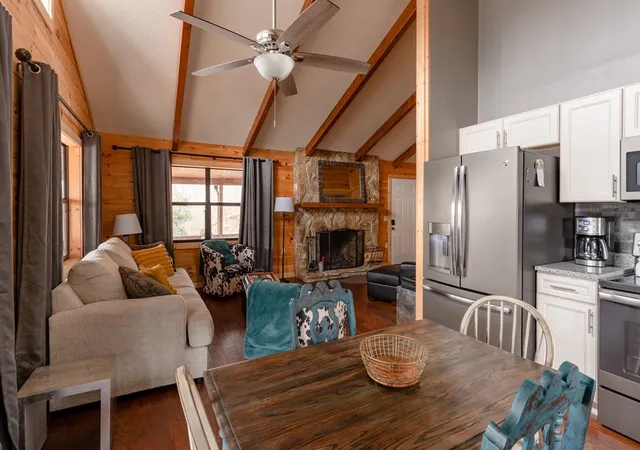 Photo 4 of Single family home for sale at 119 Rhododenron, Topton, NC 28781 | MLS# 98544474 | Listing updated on 2026-08-18