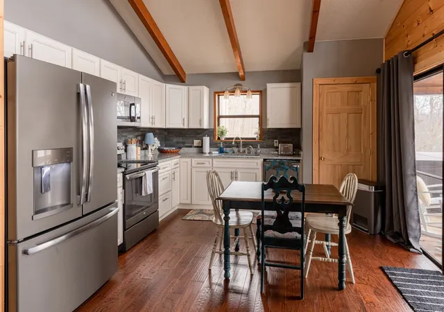 Photo 5 of Single family home for sale at 119 Rhododenron, Topton, NC 28781 | MLS# 98544474 | Listing updated on 2026-08-18