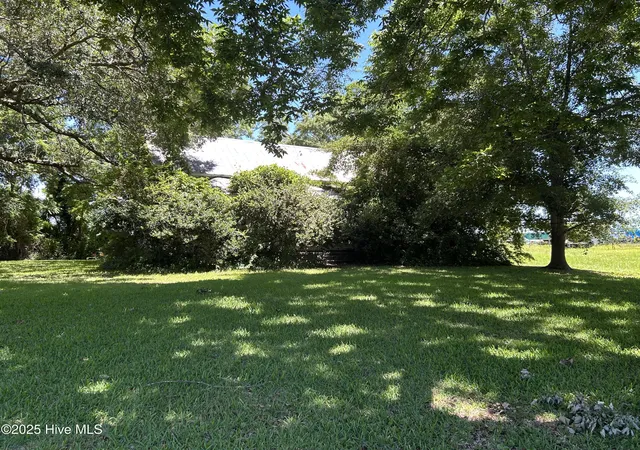 5th image of 139 Hall Point Rd, Sneads Ferry, NC 28460 | MLS# 100517737