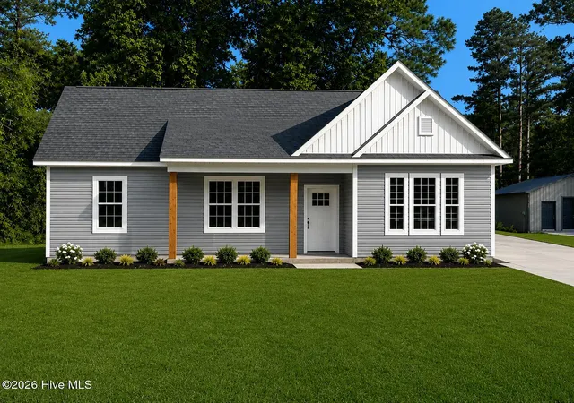 Homes for sale in Wallace, NC | 109 W Westbrook St, Wallace, NC 28466 | MLS# 100579656