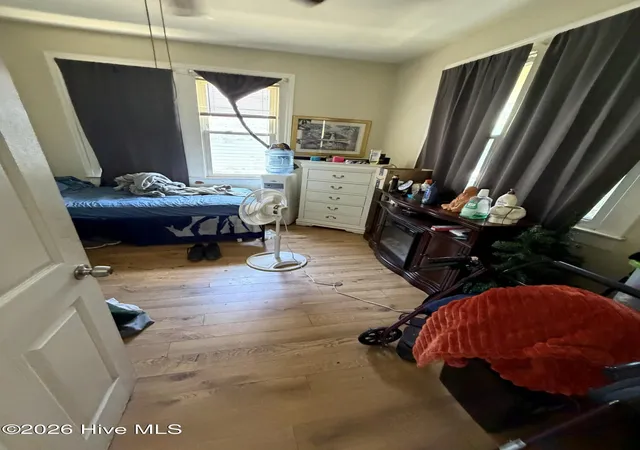 Photo 3 of Single family home for sale at 618 N 11th Street, Wilmington, NC 28401 | MLS# 100581511 | Listing updated on 2026-09-15
