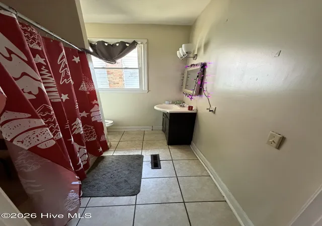 Photo 4 of Single family home for sale at 618 N 11th Street, Wilmington, NC 28401 | MLS# 100581511 | Listing updated on 2026-09-15