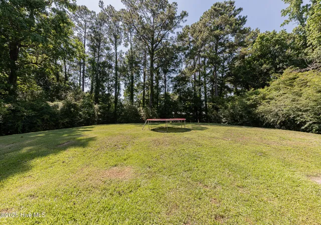 Photo 3 of Single family home for sale at 35 Victoria Rd, Jacksonville, NC 28546 | MLS# 100581179 | Listing updated on 2026-09-16