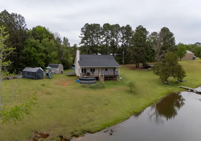Homes for sale in Edgefield, SC | 843 Us 25, Edgefield, SC 29824 | MLS# 98255974