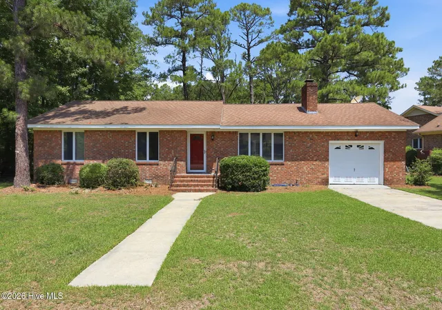 1st image of 807 Clipper Ct, New Bern, NC 28560 | MLS# 100587171