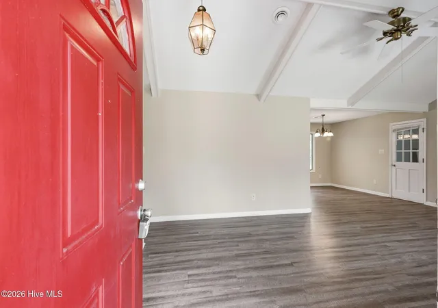 4th image of 807 Clipper Ct, New Bern, NC 28560 | MLS# 100587171