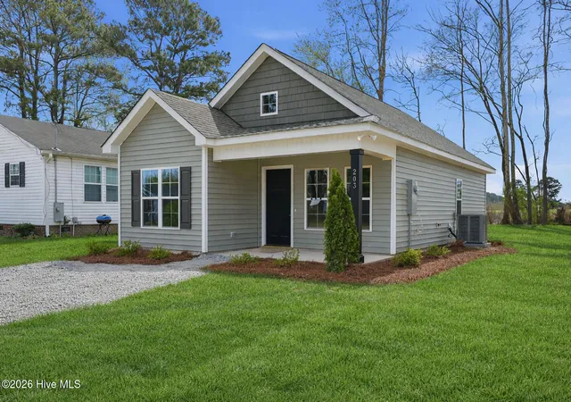 Photo 2 of Single family home for sale at 203 Booker St Nw, Pikeville, NC 27863 | MLS# 100561726 | Listing updated on 2026-08-27