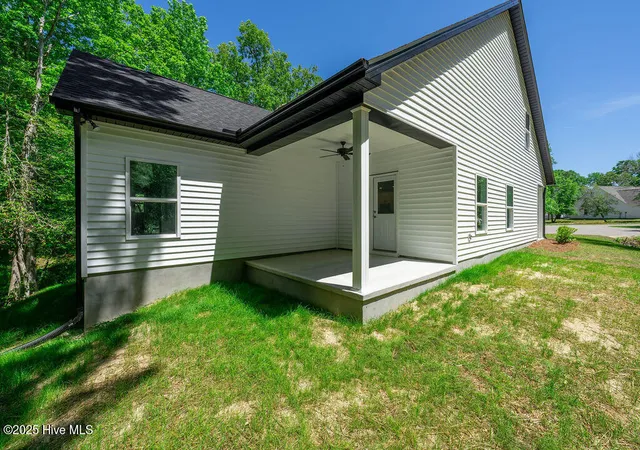 5th image of 485 N Wild Rice Dr Sw, Supply, NC 28462 | MLS# 100560439