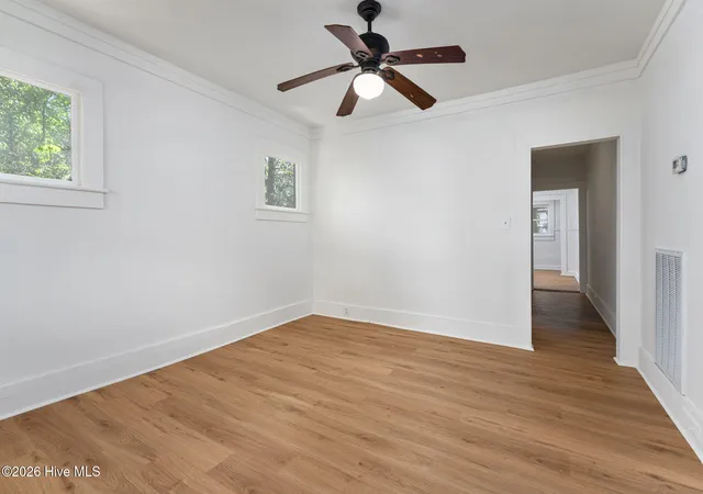 Photo 4 of Single family home for sale at 109 Pine Clay Rd, Wilmington, NC 28403 | MLS# 100574386 | Listing updated on 2026-09-09