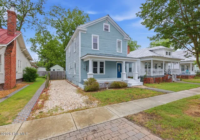 1st image of 312 Avenue B, New Bern, NC 28560 | MLS# 100571873