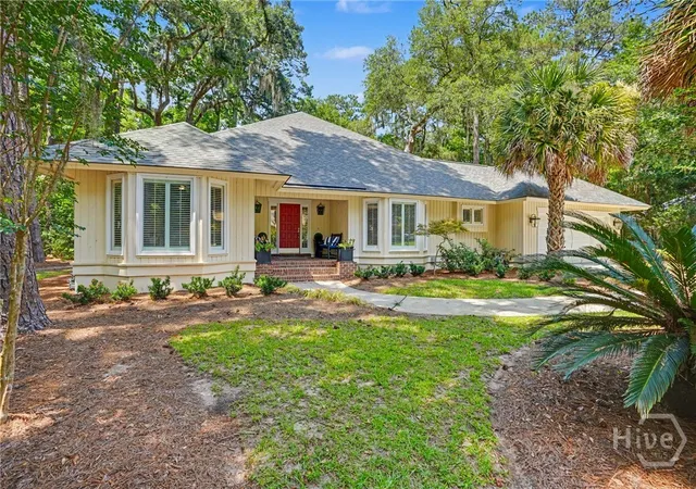 Photo 2 of Single family home for sale at 1 Wild Boar Xing, Savannah, GA 31411 | MLS# SA359824 | Listing updated on 2026-09-13