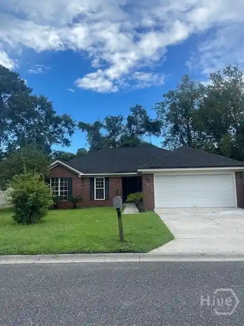 Photo 1 of Single family home for sale at 9 Tara Ct, Savannah, GA 31406 | MLS# SA364622 | Listing updated on 2026-09-17