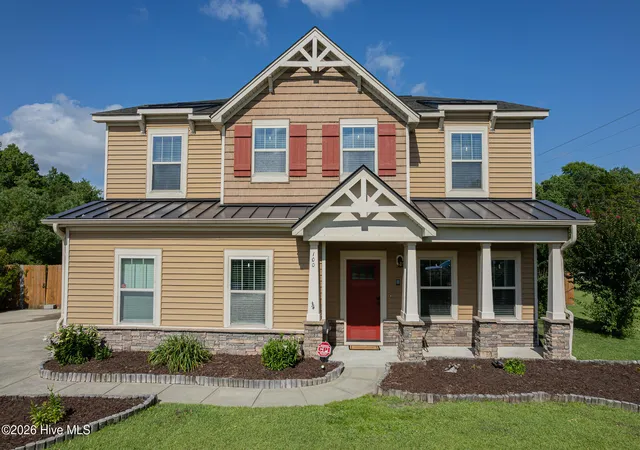 Photo 4 of Single family home for sale at 100 Summer Rest Trl, Hubert, NC 28539 | MLS# 100585731 | Listing updated on 2026-09-10
