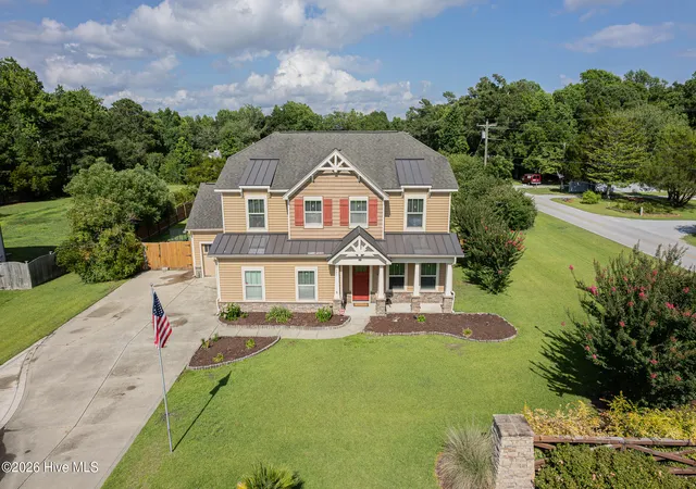 Photo 3 of Single family home for sale at 100 Summer Rest Trl, Hubert, NC 28539 | MLS# 100585731 | Listing updated on 2026-09-10