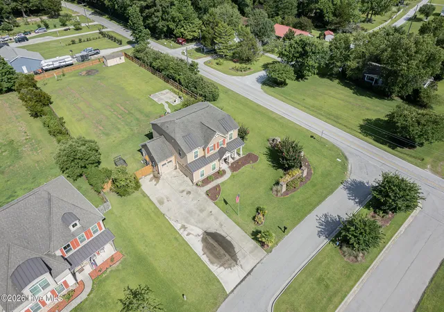 Photo 2 of Single family home for sale at 100 Summer Rest Trl, Hubert, NC 28539 | MLS# 100585731 | Listing updated on 2026-09-10