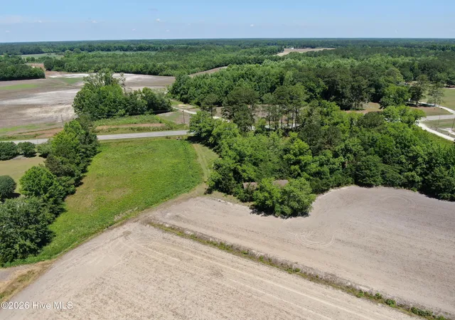 5th image of 13737 James B White Hwy S, Tabor City, NC 28463 | MLS# 100578753