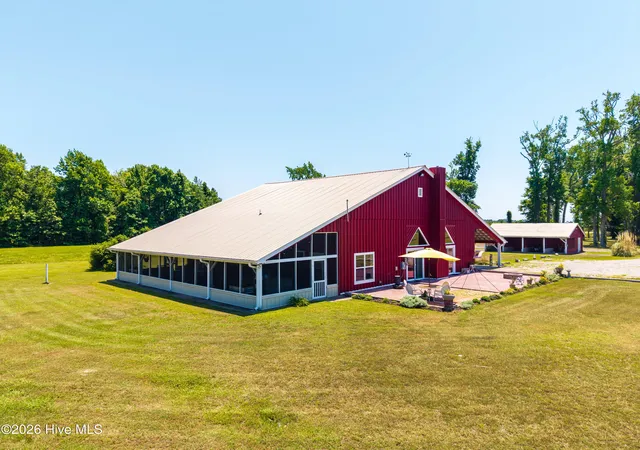 Photo 3 of Single family home for sale at 158 Blue Heron Blvd, Hertford, NC 27944 | MLS# 100577264 | Listing updated on 2026-08-18