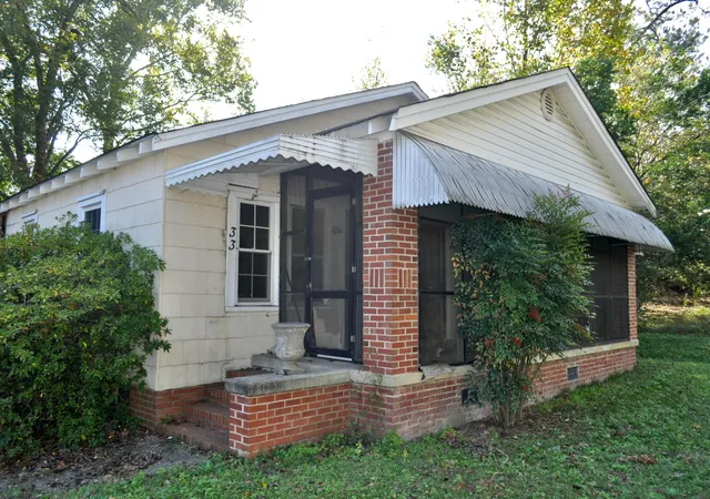 Photo 2 of Single family home for sale at 33 Mckinney St, Beech Island, SC 29842 | MLS# 98202208 | Listing updated on 2026-08-18